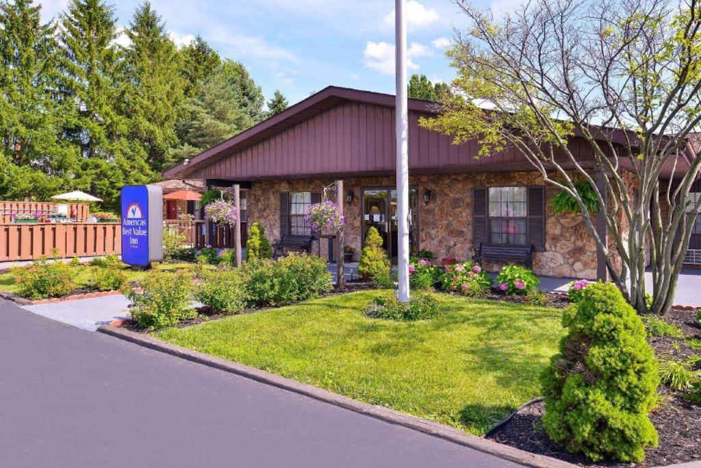 Americas Best Value Inn Alliance Exterior photo